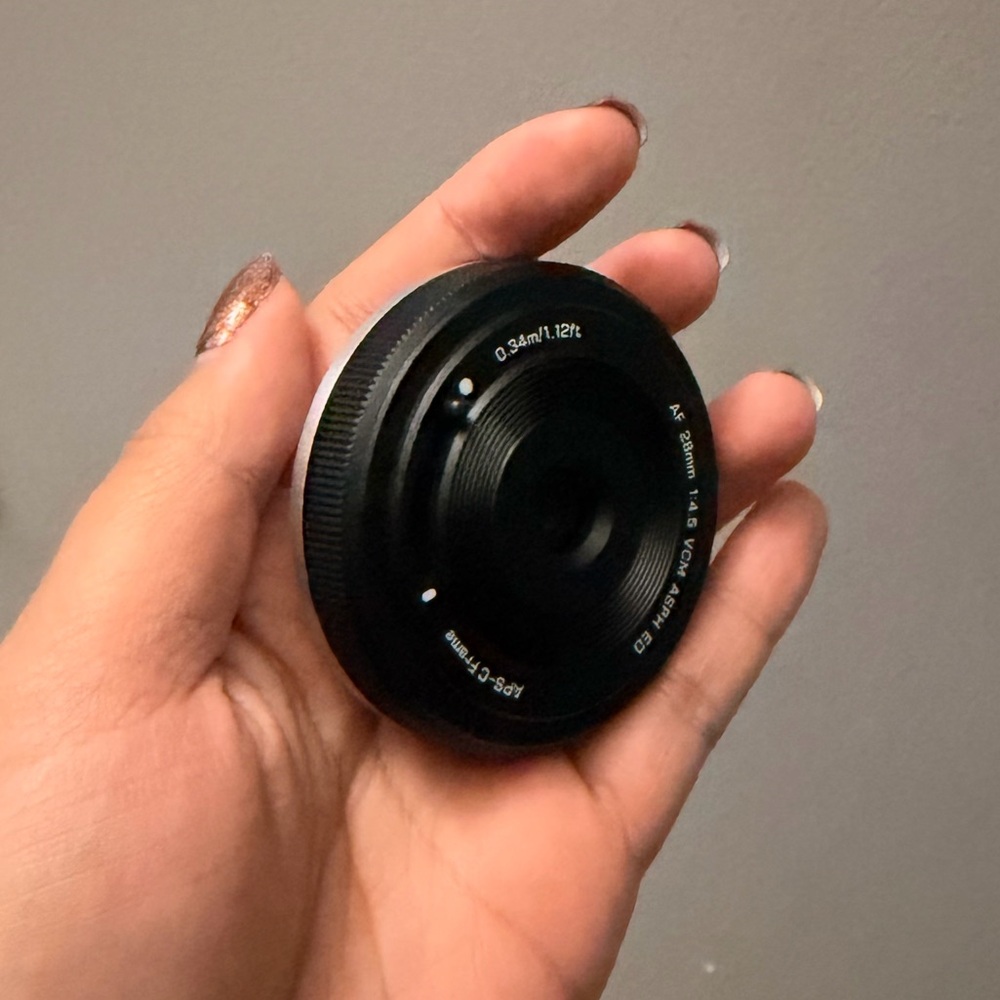 28mm/4.5XF Pancake Fujifilm Lens